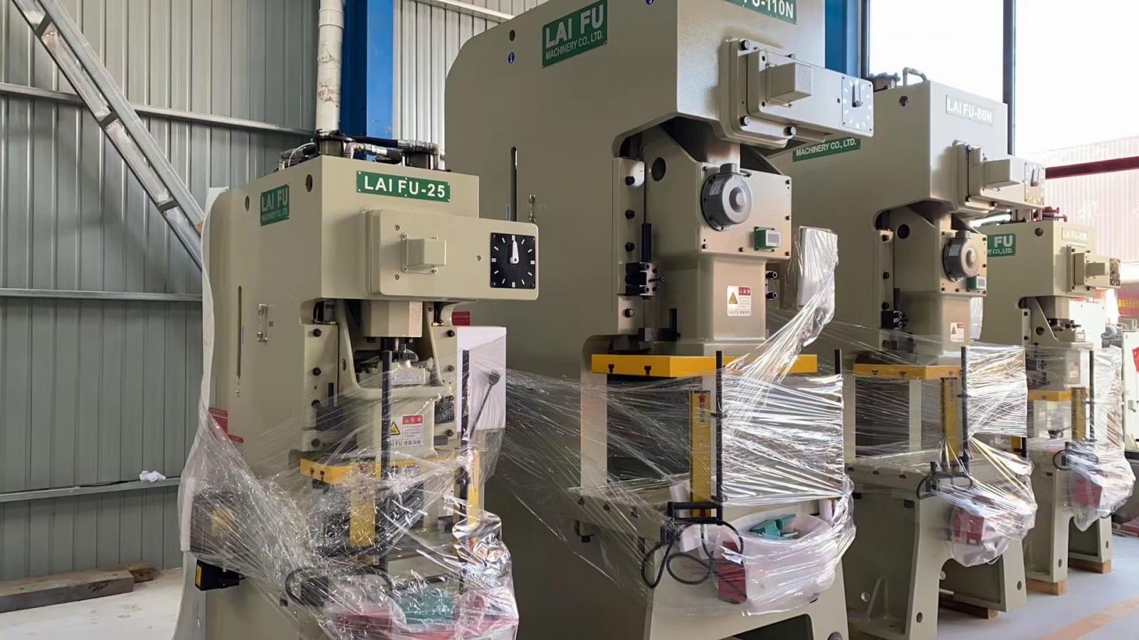 徕富冲床邯郸地区总经销18303015976台湾品质高精度专业生产冲床50年